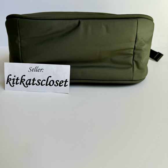 ONLY 1 AVAILABLE!! 🆕 4L GREY SAGE - NWT lululemon mini shoulder bag - Picture 7 of 14